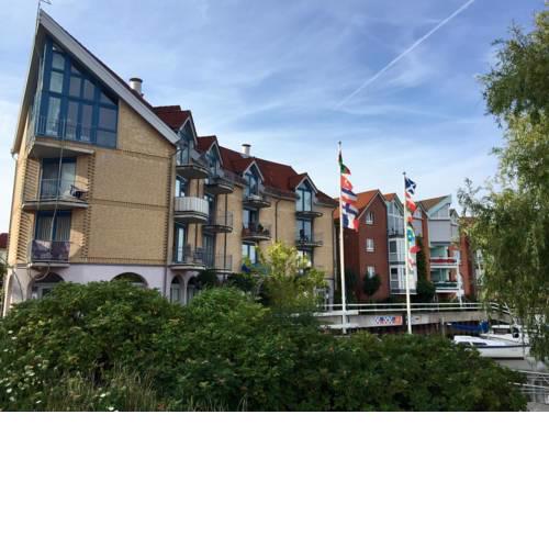 Urlaub direkt in der City Marina