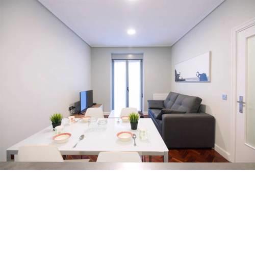 Usandizaga II by Basque Homes