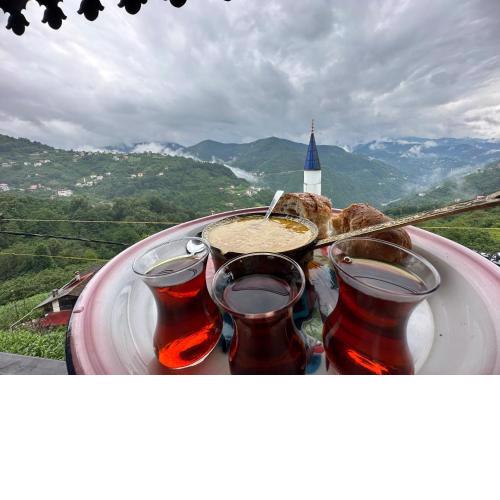 أوزونغول Uzongol Fotinos Wooden Cottage Top Floor
