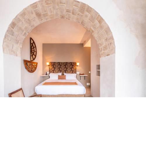 V... Boutique Hotel