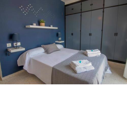 V Centenario Beach Apartamentos Living Sur
