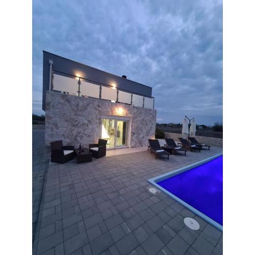 Vacation House Privlaka