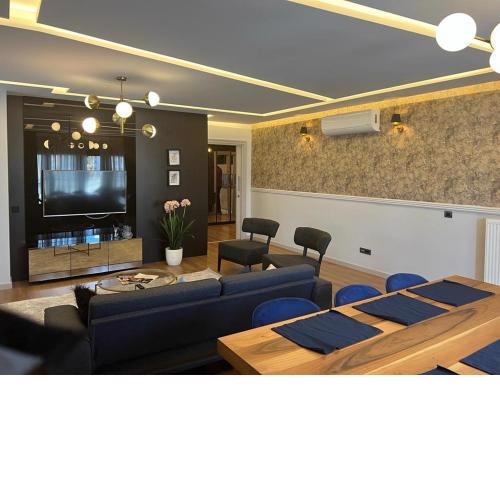 VADI ISTANBUL 4+1 LUX FLAT
