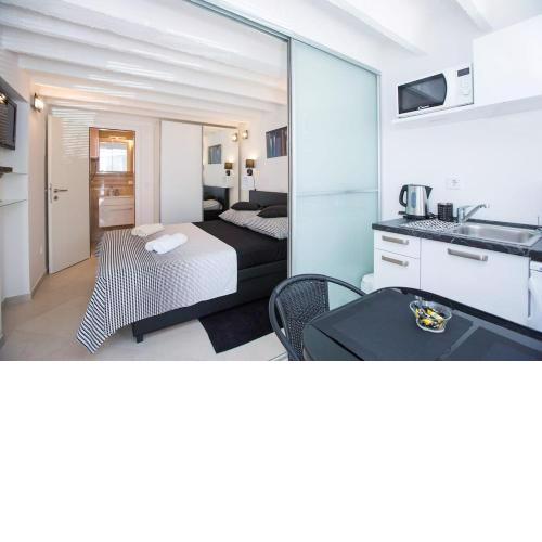 Val Apartments