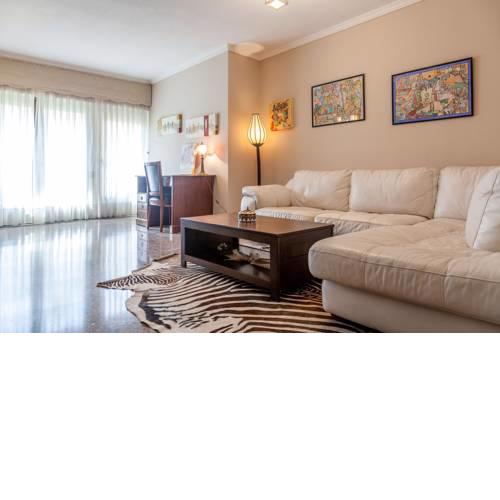 Valencia Flat Rental Turia Gardens