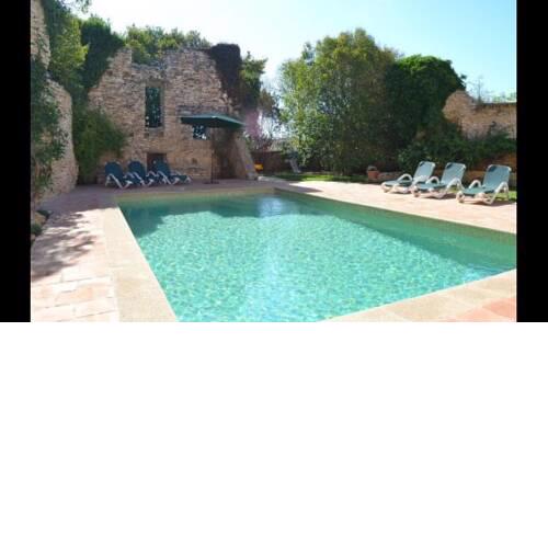 Valls Villa Sleeps 6 with Pool