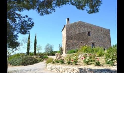 Valls Villa Sleeps 9 with Pool