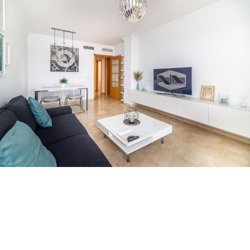 VB Swan 2BDR Apartment