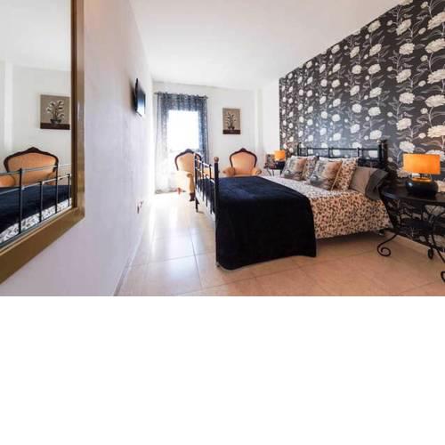Vecindario-Plaza Apartment