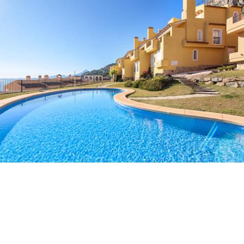 Velero House in Girasol