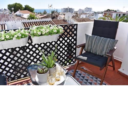 Verano Azul 70 by Scandic Feel