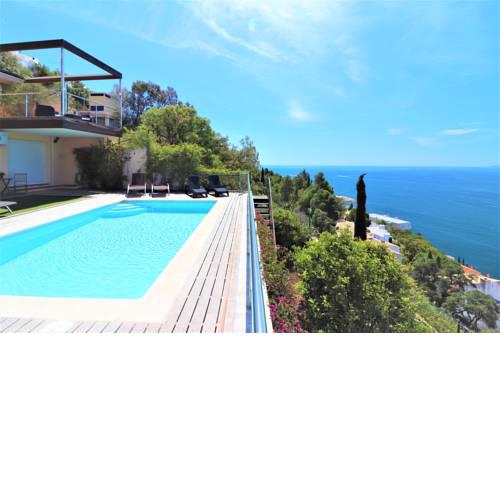 VERD BLAU- Casa con piscine Canyelles 1ª linea de mar