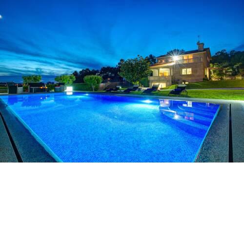 Verdeal Villa Sleeps 6 Pool WiFi