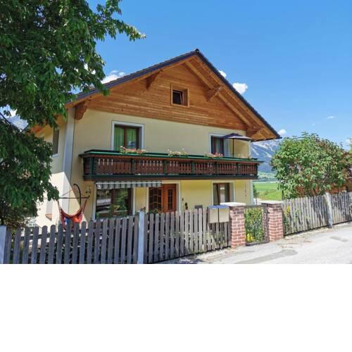 Vesna S Haus