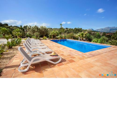 VH CostaBlanca - LA FUMAETA