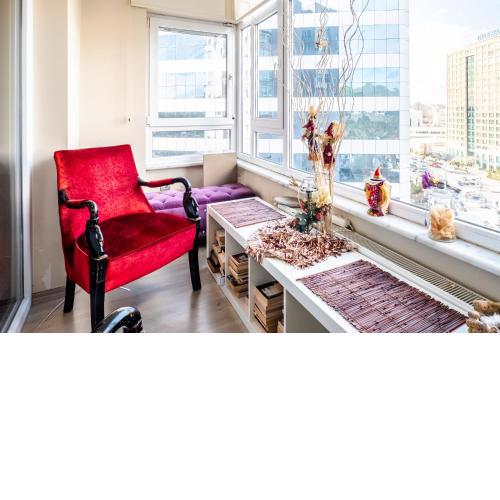 Vibrant Flat in Atasehir with Central Location