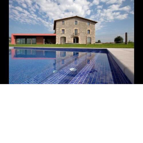 Vic Villa Sleeps 22 with Pool