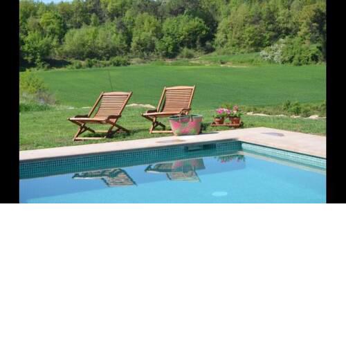 Vic Villa Sleeps 8 with Pool