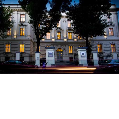Vienna Suites