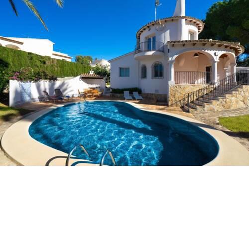 Vila-real Villa Sleeps 6 Pool Air Con WiFi