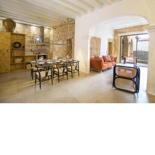 Vila Roja, design townhouse in Alcúdia