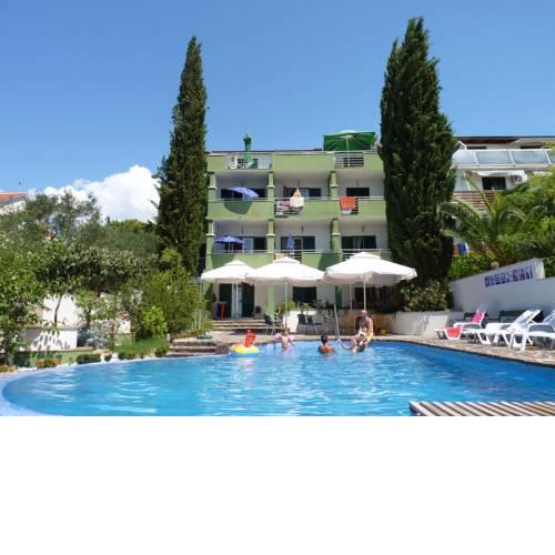Vila Smirna