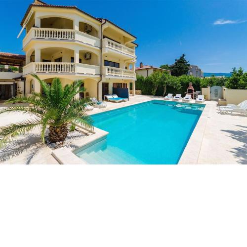 Vila Stanić with pool (new apartment for 4)
