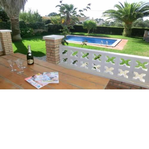 Villa - 3 Bedrooms with Pool and WiFi young people group not allowed - 04815