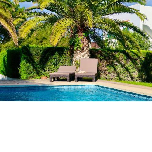 Villa - Beach 5mins! - Full A/C - Swimming Pool - WiFi