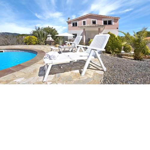 Villa- Angeles