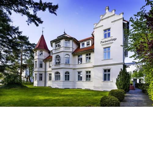 Villa Aesculap by Rujana