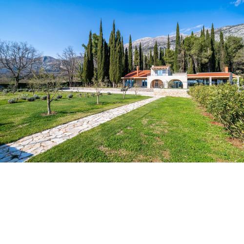 Villa Agave