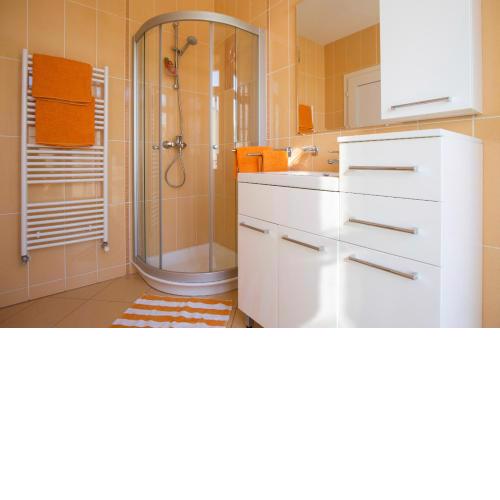 Villa Ajda - Orange Room, Krk