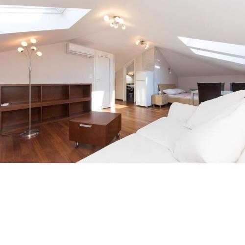 Villa Ajda - Top Room