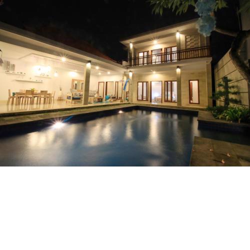 Villa Alam Biru