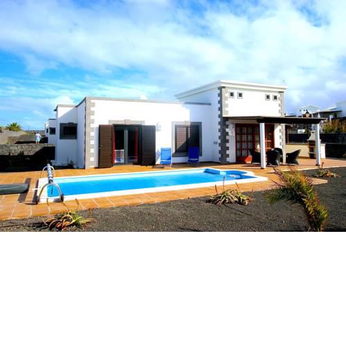 Villa Alejandro