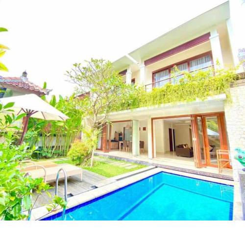 Villa Allamanda by Kubu GWK