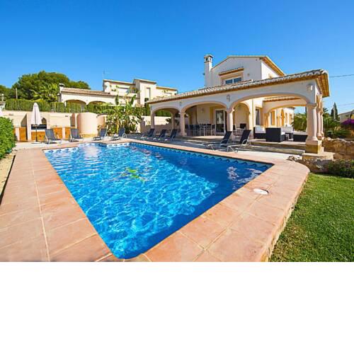 Villa Almendros - Plusholidays