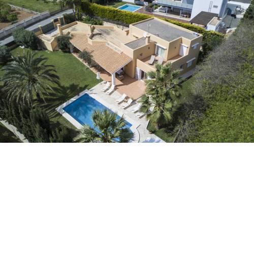 VILLA ALOE: Wifi gratis, piscina privada y vistas al mar