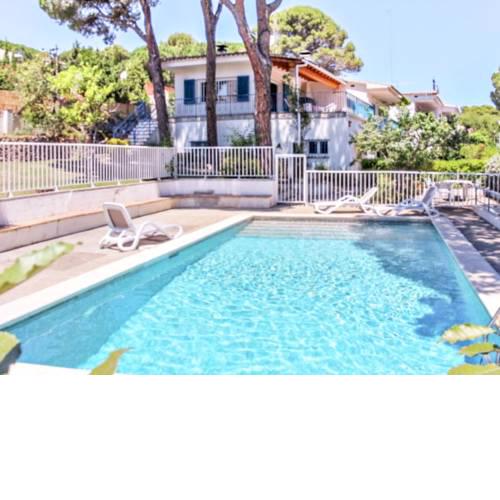 Villa alzines