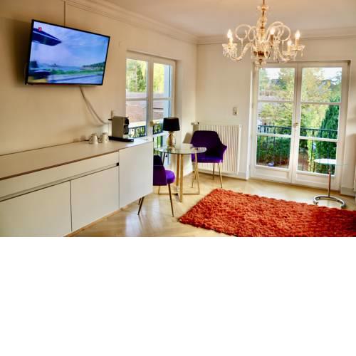 Villa am Steinhuder Meer DZ Azur mit Pant. Küche, Gartenbenutzung, Wlan