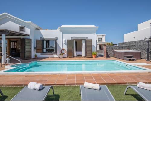 Villa Ambar Cherry