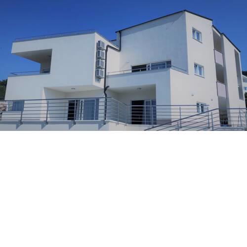VILLA ANA