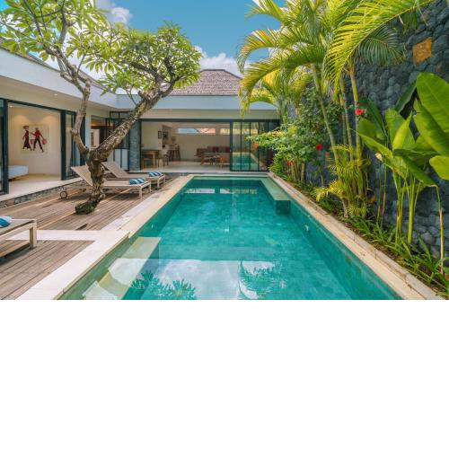 Villa Anahata: Modern 2BR Villa w/ Pool in Seminyak !