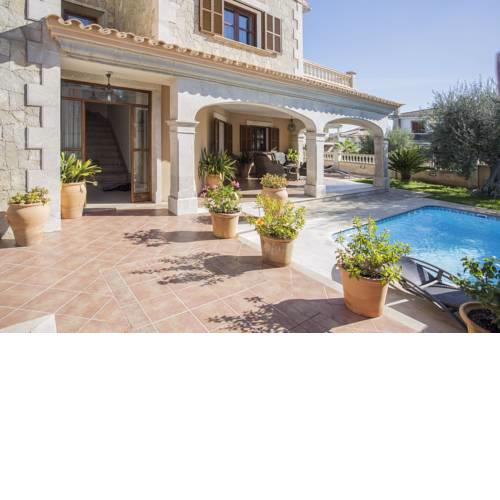 Villa Ancla / Son Serra de Marina