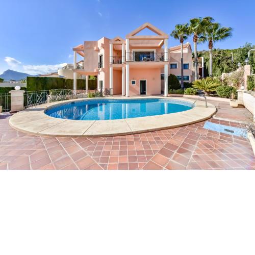Villa Anfisa