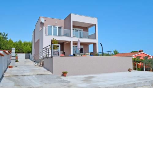 Villa ANTONIO