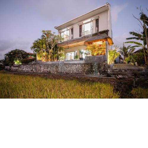 Villa Anyar