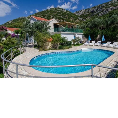 Villa AP
