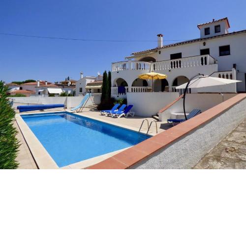 Villa Apartment in L Escala